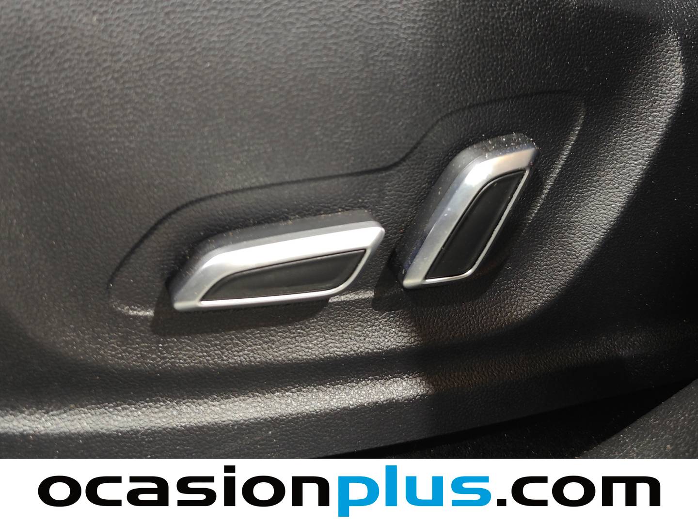 Foto MG HS MG eHS 1.5 T-GDI PHEV Luxury  (258 CV)