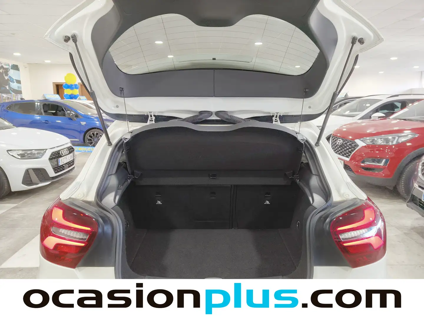 Foto Mercedes Clase A Mercedes-Benz Clase A 180 d AMG Line (109 CV)