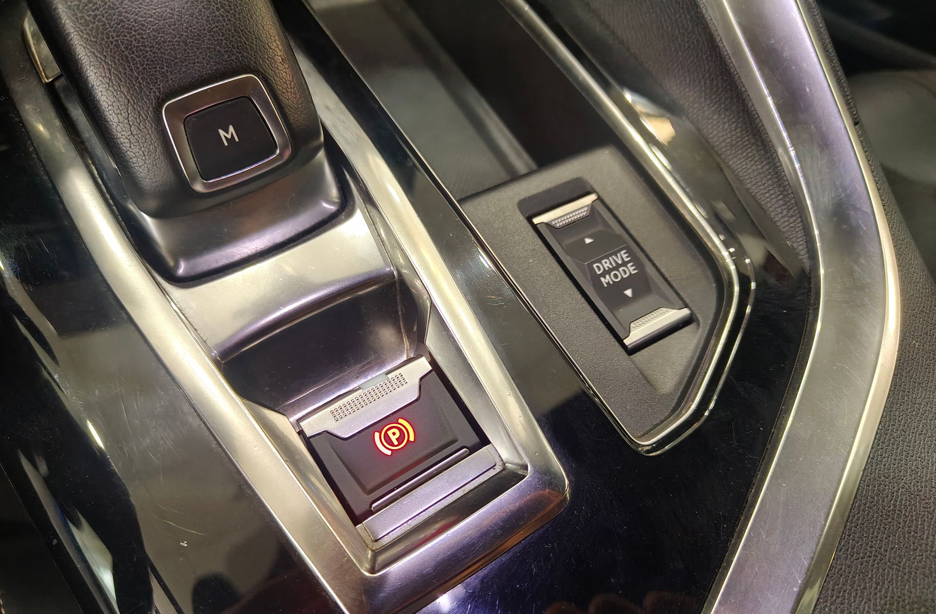 Peugeot 5008 BlueHDi 180 GT EAT8 7 plazas - foto 36