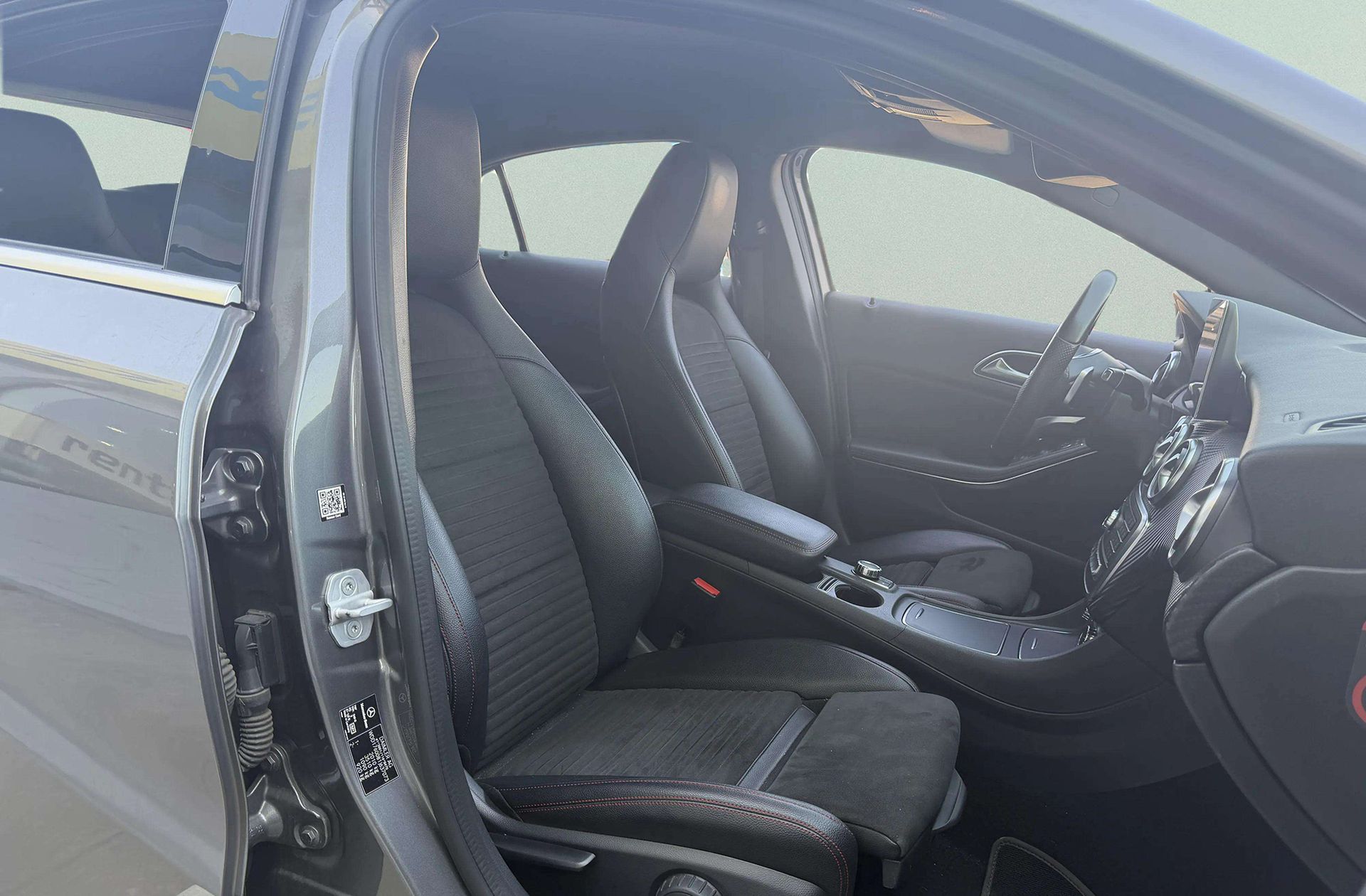 Mercedes-Benz Clase A 200 d Pack AMG - foto 18