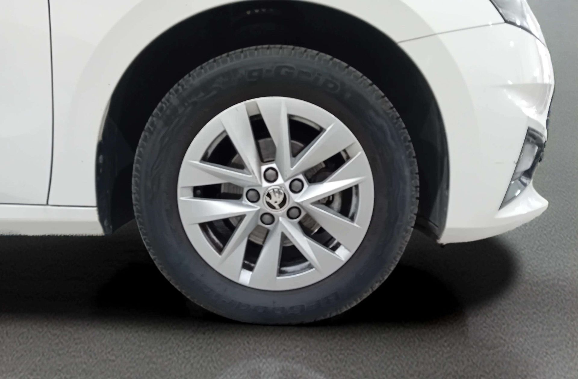 Škoda Fabia 1.0 TSI Ambition - foto 30