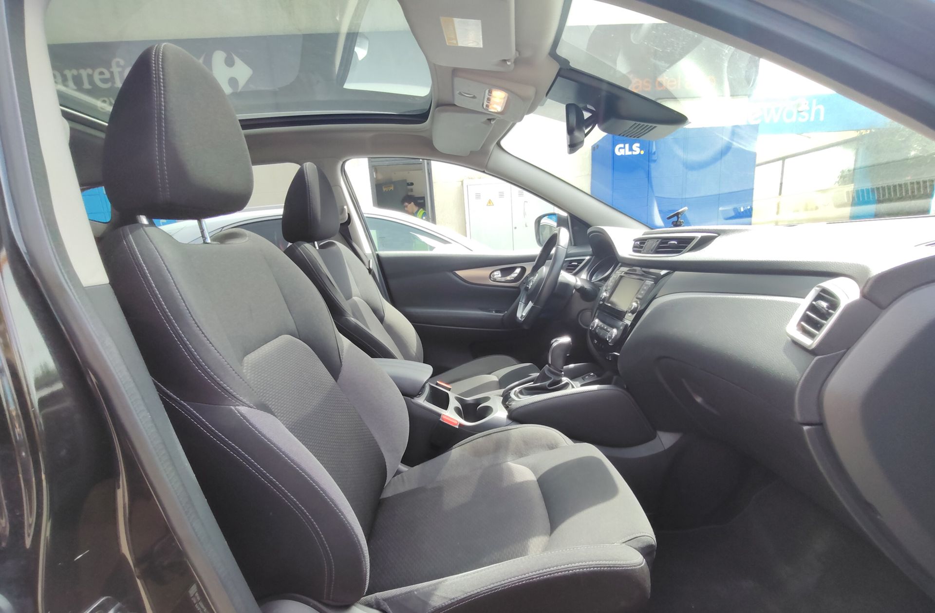 Nissan Qashqai DIG-T 160 N-Connecta 4x2 DCT - foto 19