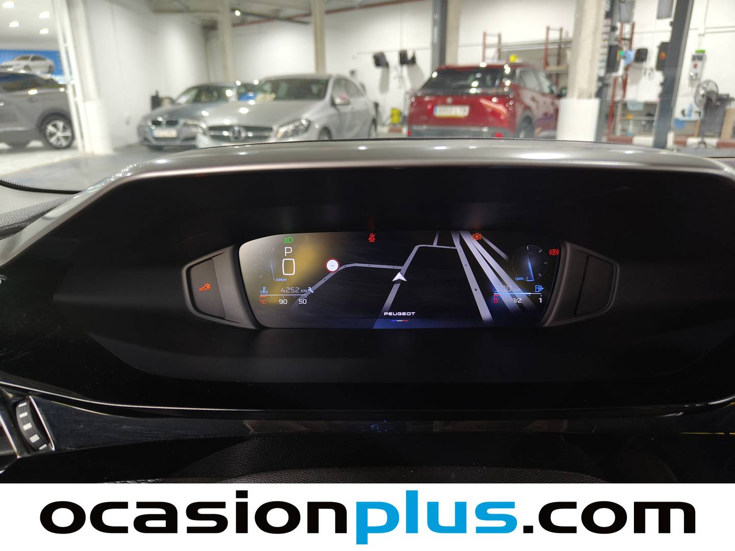 Foto Peugeot 308 Peugeot 308 PureTech 130 S&S Active Pack EAT8 (130 CV)