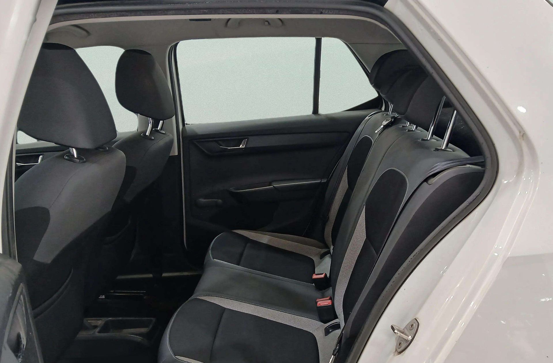 Škoda Fabia 1.4 TDI Business - foto 8