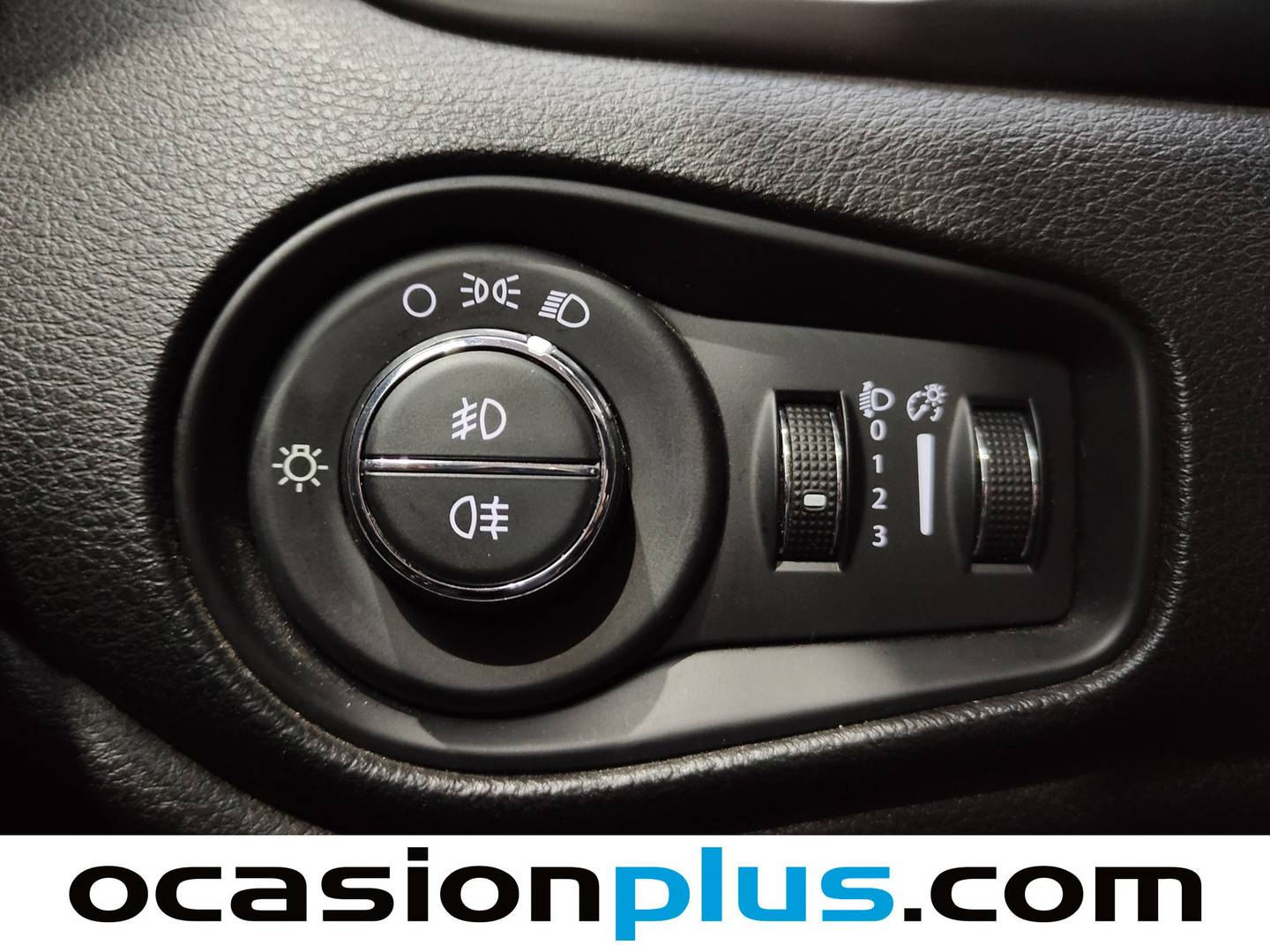 Foto Jeep Renegade Jeep Renegade 1.6 Mjet Business 4x2 E6 (105 CV)