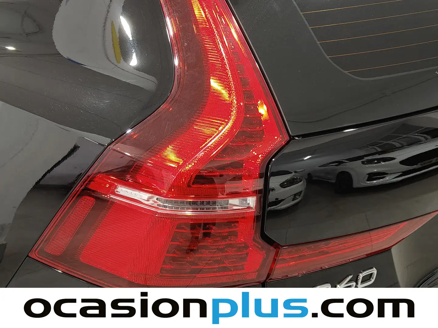 Foto Volvo XC60 Volvo XC60 B4 D Plus Bright AWD Auto (197 CV)