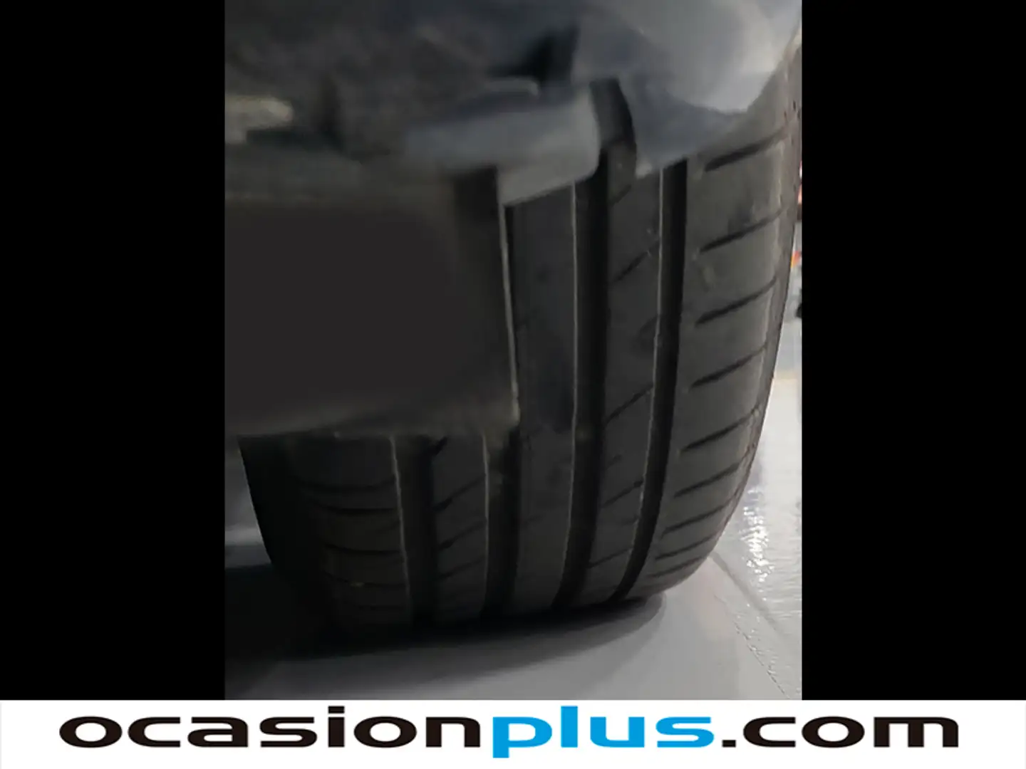 Foto BMW Serie 2 Active Tourer BMW Serie 2 218i Active Tourer (136 CV)