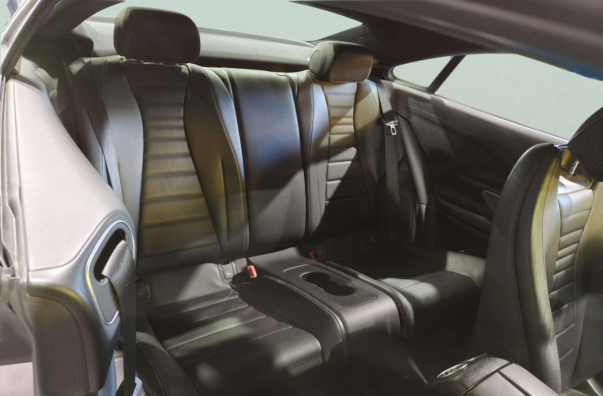 Mercedes-Benz Clase E E 220 d Coupe Pack AMG - foto 16