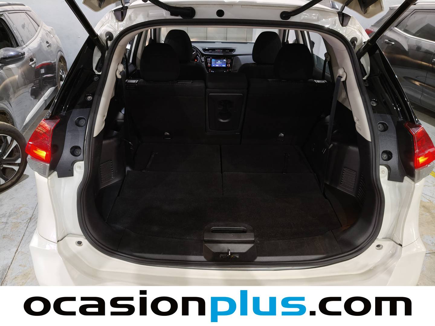 Foto Nissan X-TRAIL Nissan X-Trail DIG-T 120 N-Tec DCT 7 plazas (160 CV)