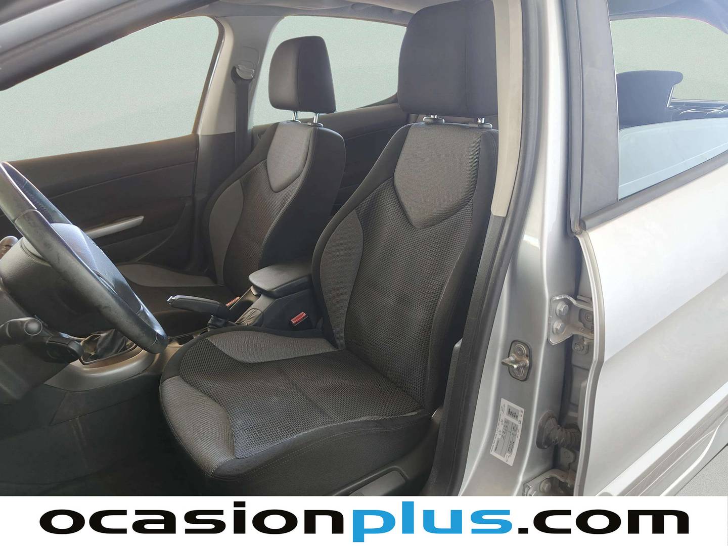 Foto asientos delanteros Peugeot 308 Peugeot 308 1.6 e-HDI Active FAP (112 CV)