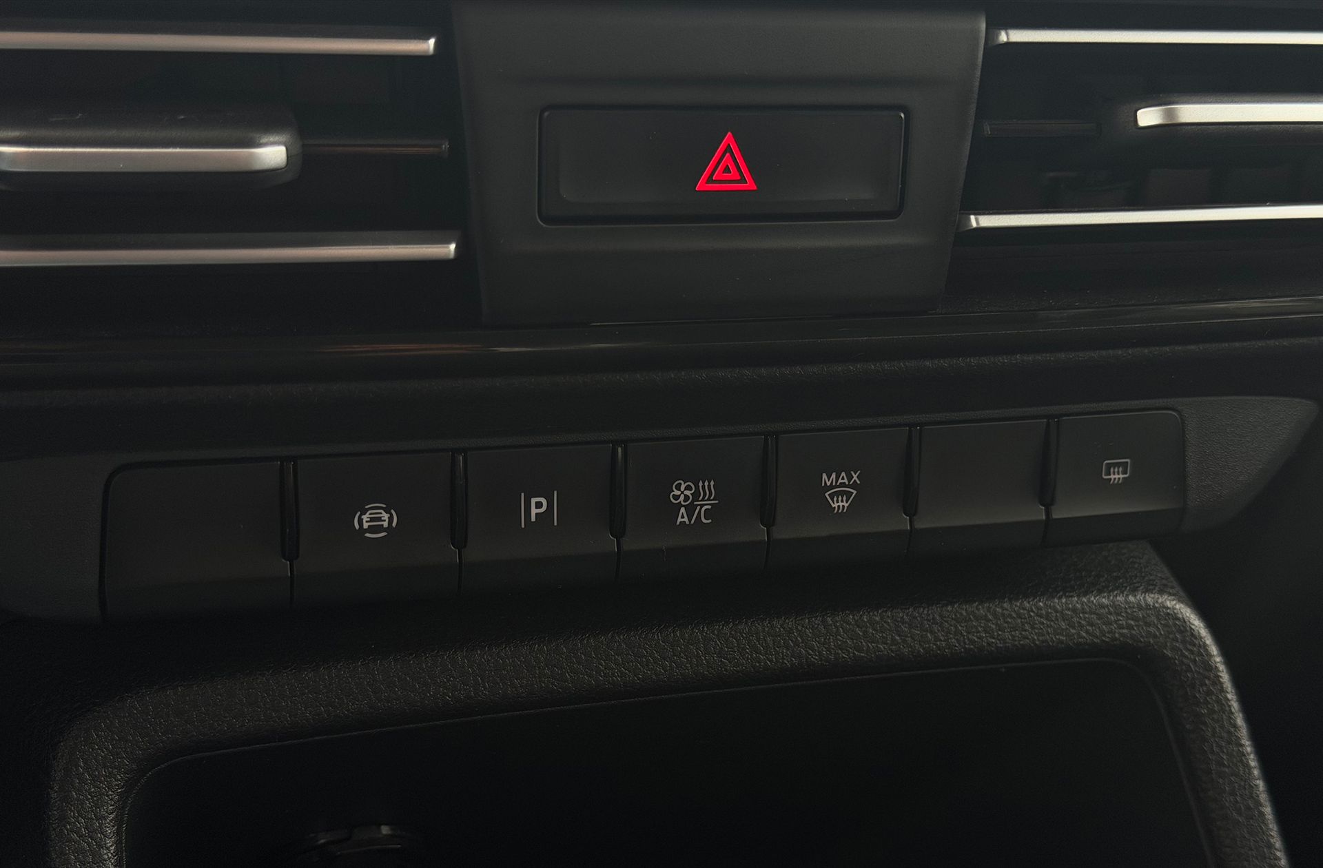 Ford Tourneo Connect 2.0 EcoBlue Titanium - foto 37