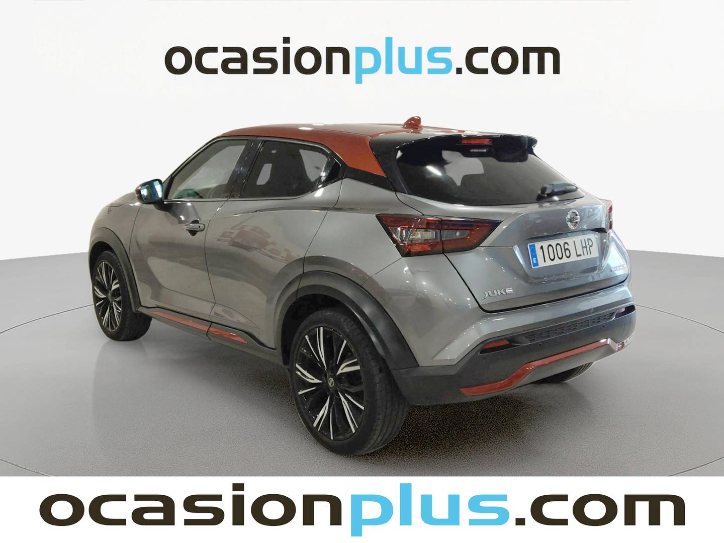 Foto trasera Nissan JUKE Nissan Juke DIG-T N-Design Chic 4x2 DCT(117 CV) derecha