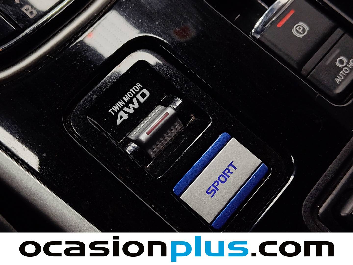 Mitsubishi Outlander Mitsubishi Outlander 2.4 PHEV Kaiteki 4WD Auto (224 CV) seminuevo