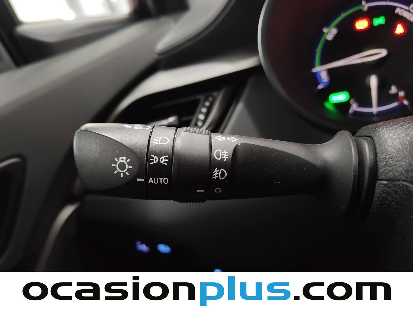 Toyota C-HR Toyota C-HR 1.8 125H Active  (122 CV) 122cv