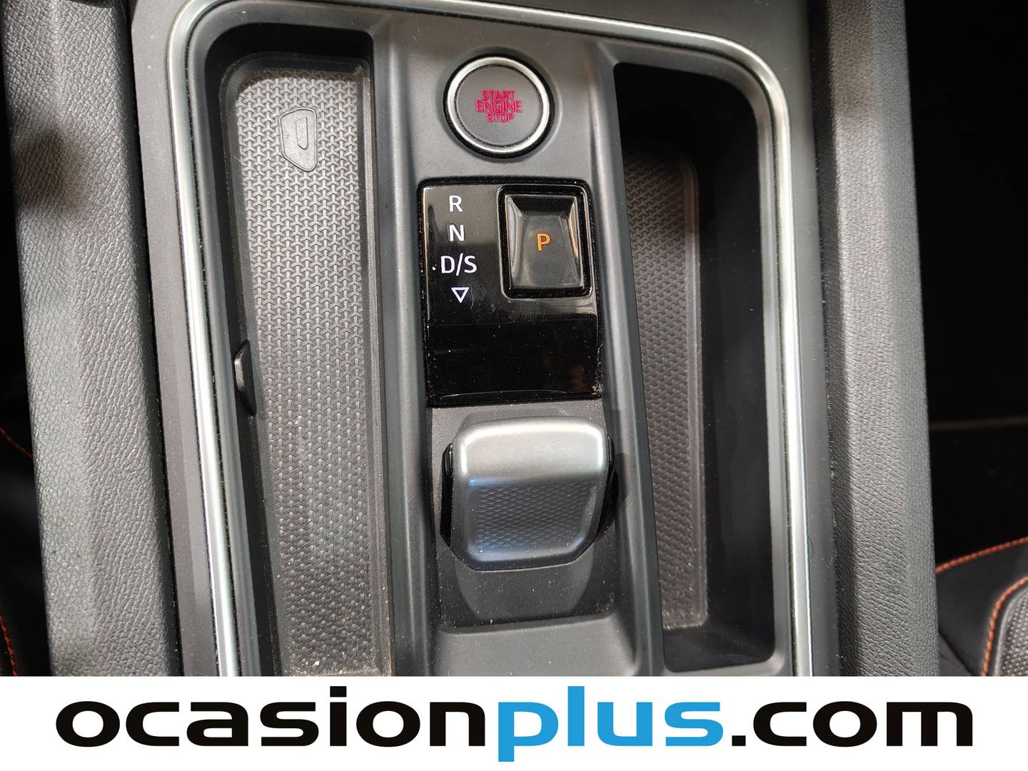 Seat León Seat León 2.0 TDI S&S FR Launch Pack L DSG (150 CV) de segunda mano