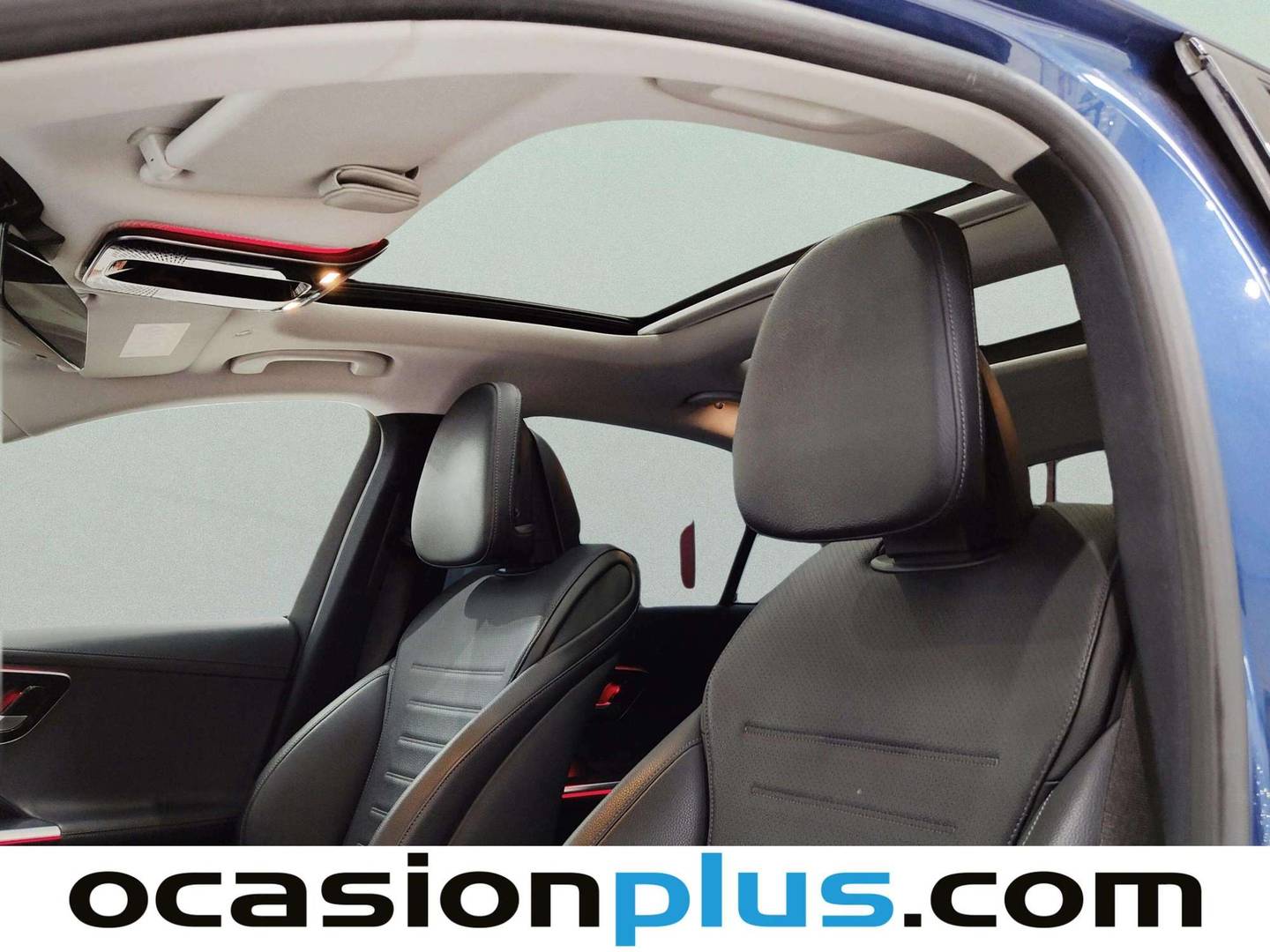 Equipamiento del Mercedes Clase C Mercedes Clase C 200 (204 CV) Pak AMG