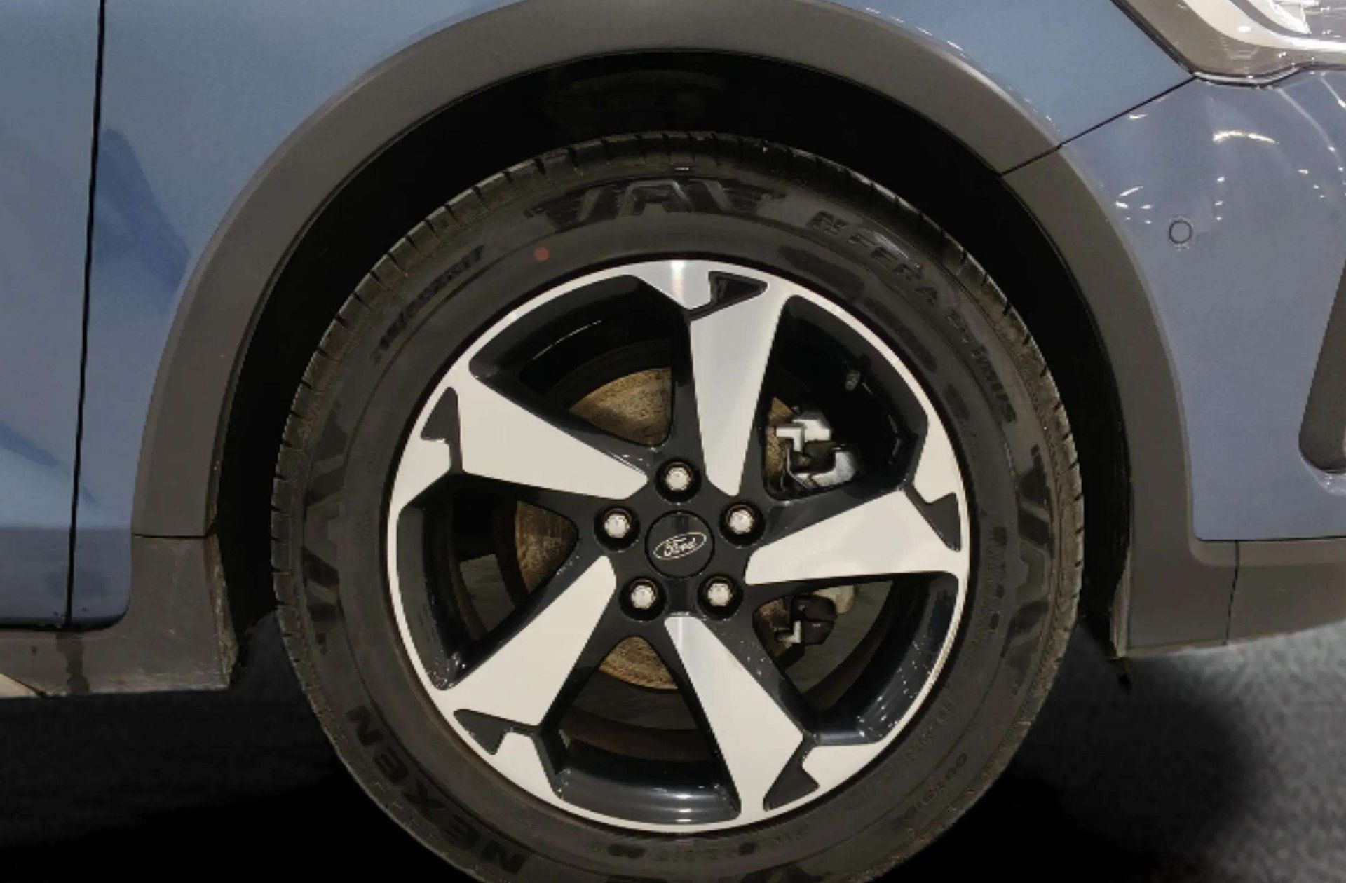 Ford Focus 1.0 EcoBoost MHEV Active - foto 41