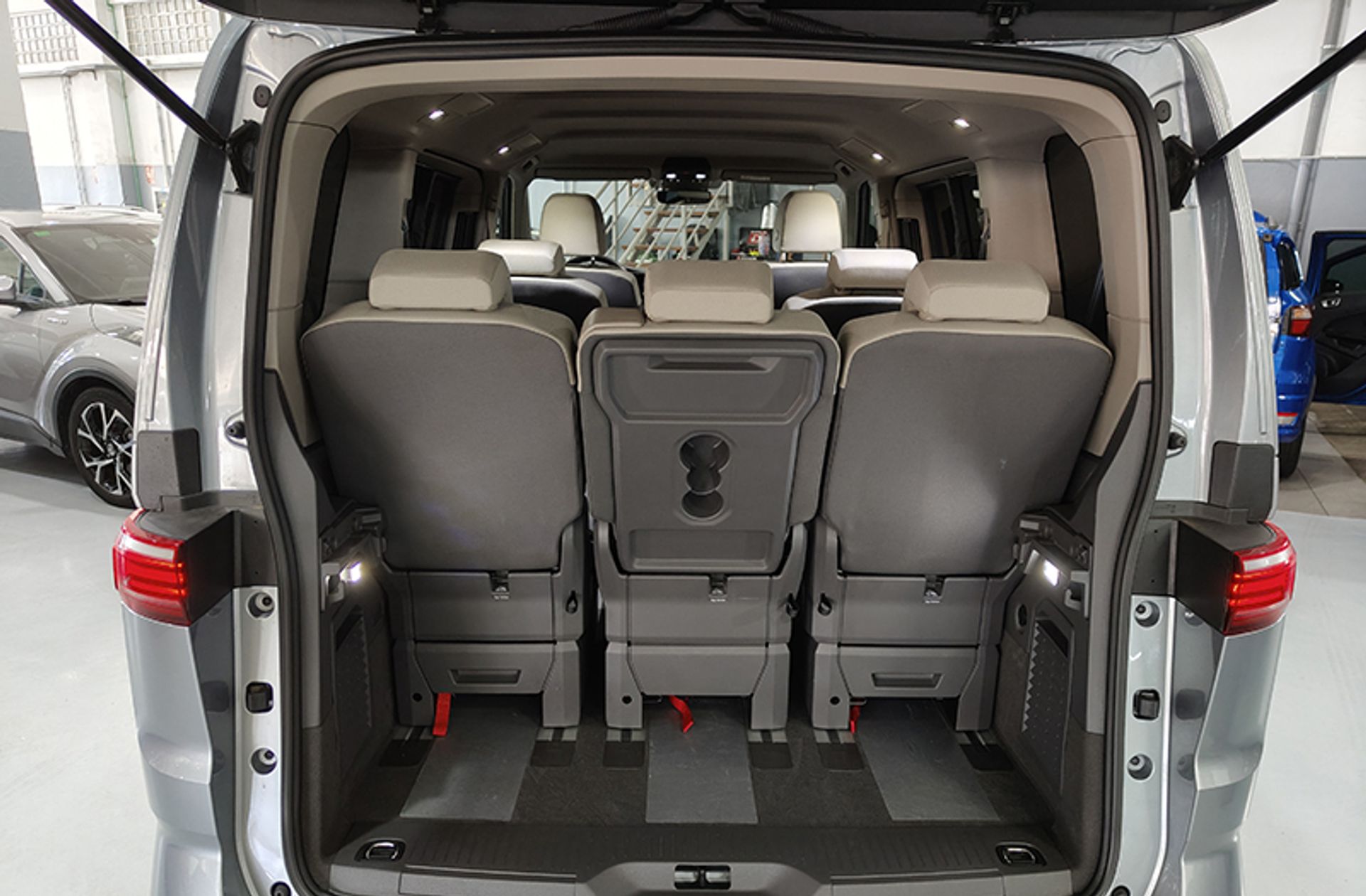 Volkswagen Multivan 2.0 TDI Batalla Corta DSG 7 plazas - foto 17