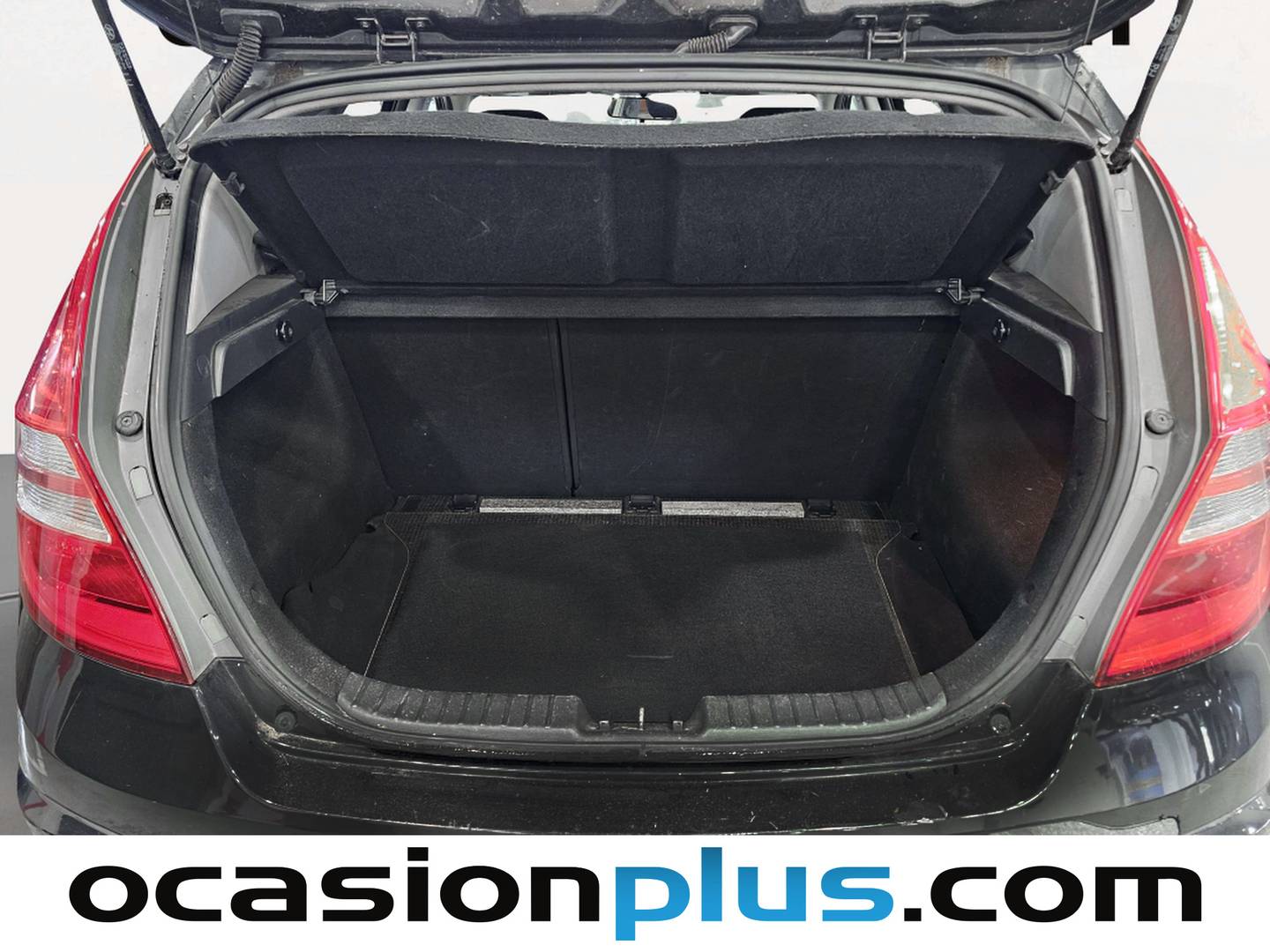 Fotos maletero Hyundai i30 Hyundai i30 1.4 CVVT Comfort (109 CV)