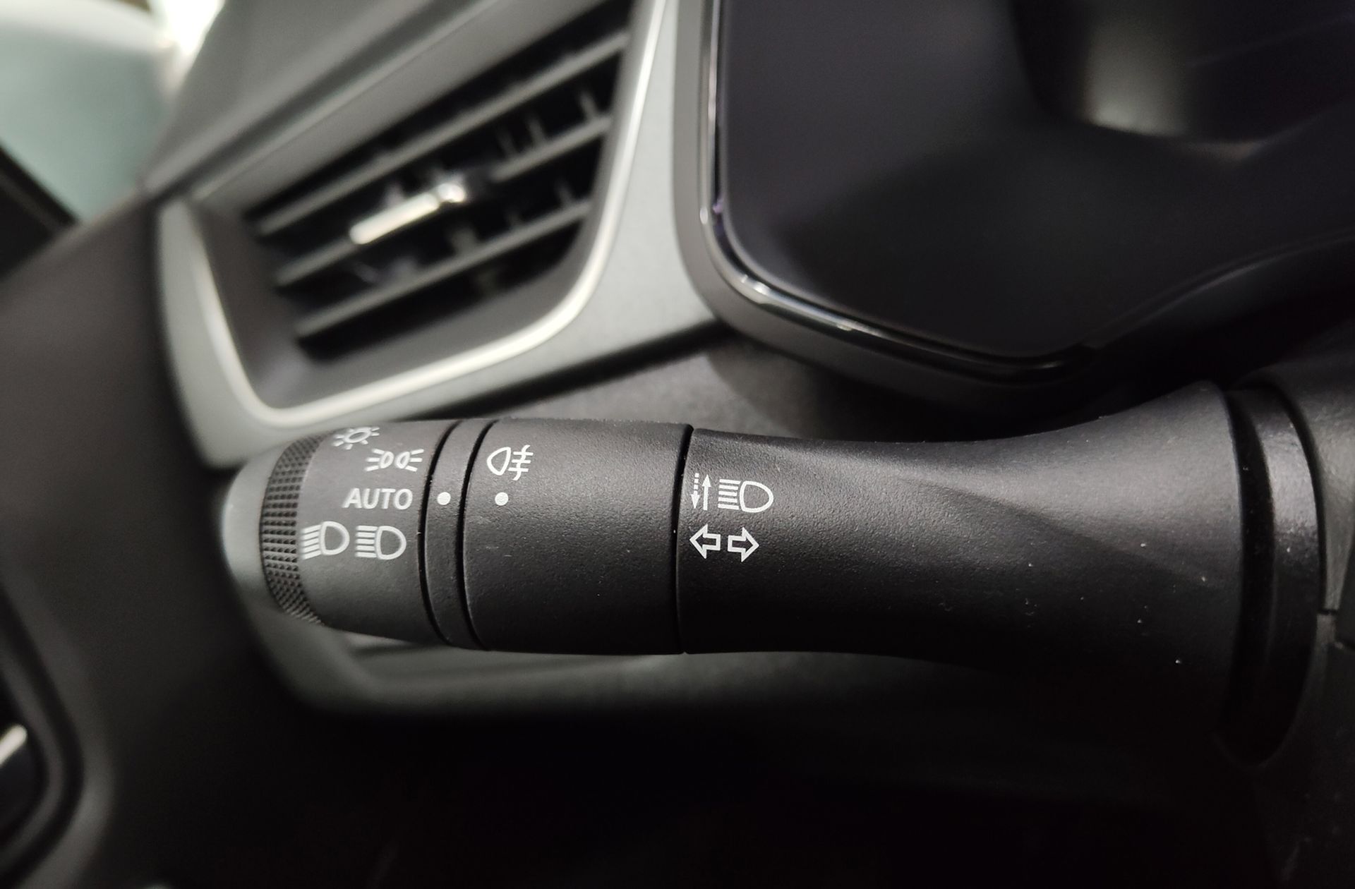 Renault Captur Techno E-Tech Híbrido - foto 23