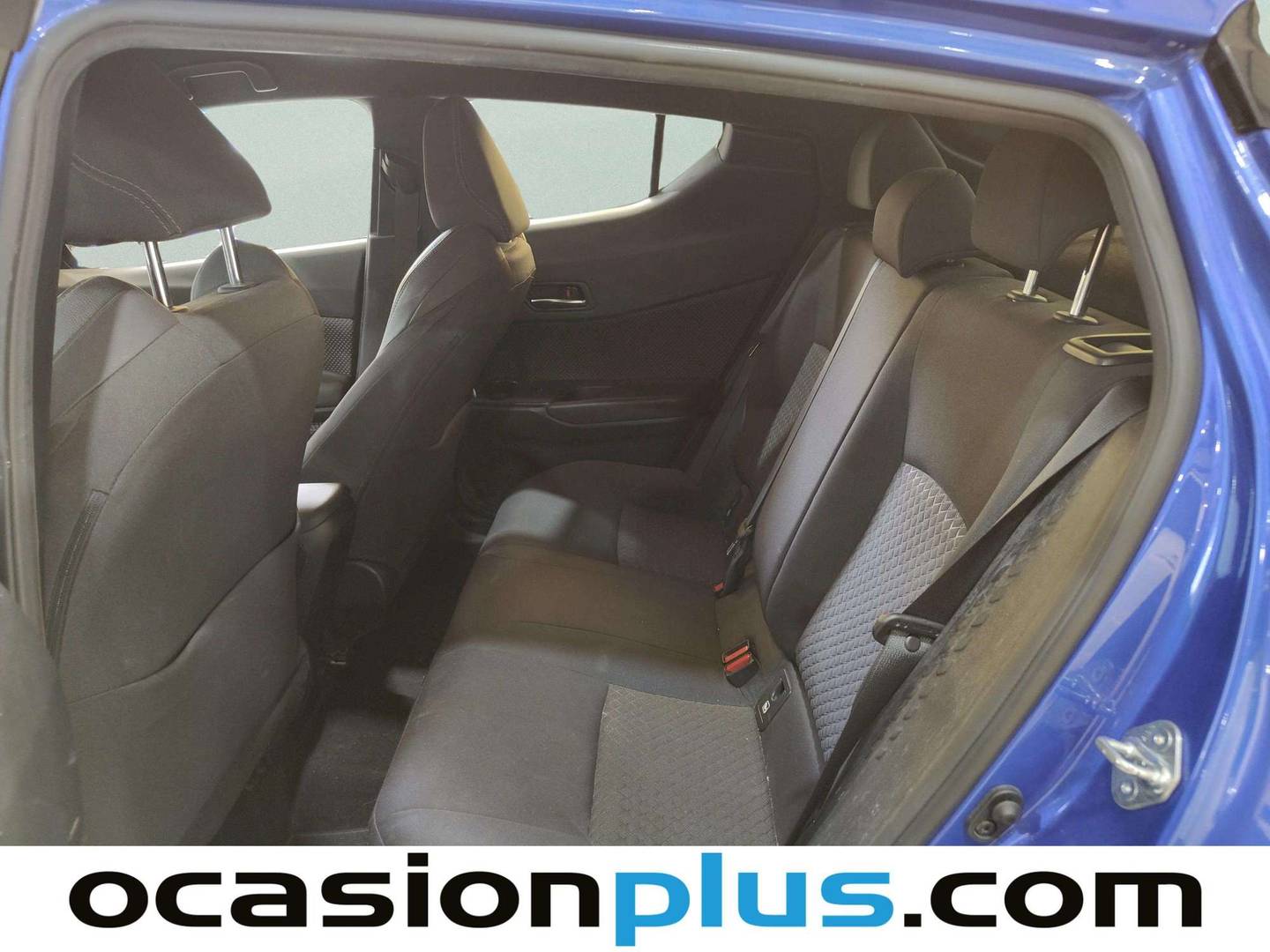 Foto asientos traseros Toyota C-HR Toyota C-HR 1.8 125H Advance (122 CV)