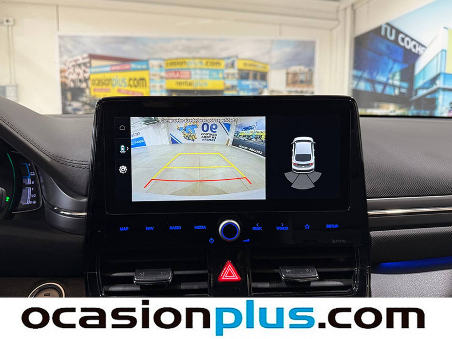 Foto Hyundai IONIQ Hyundai Ioniq 1.6 GDI PHEV Tecno DCT (141 CV)