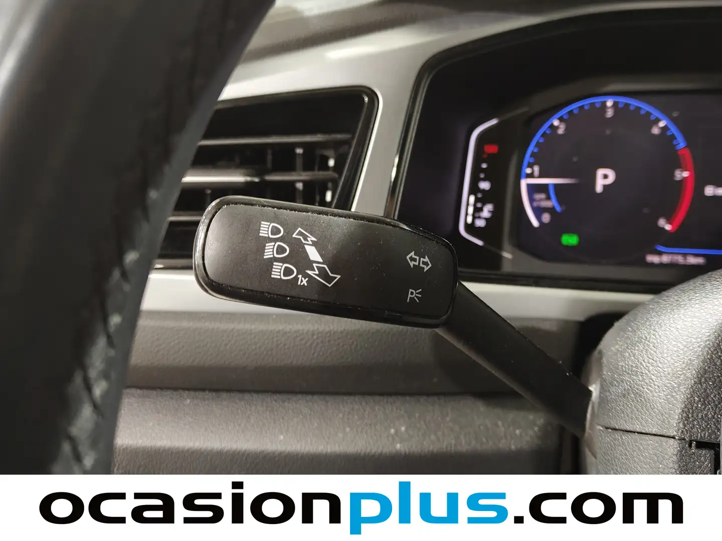 Foto Volkswagen T-Roc Volkswagen T-Roc Life 2.0 TDI (150 CV) DSG