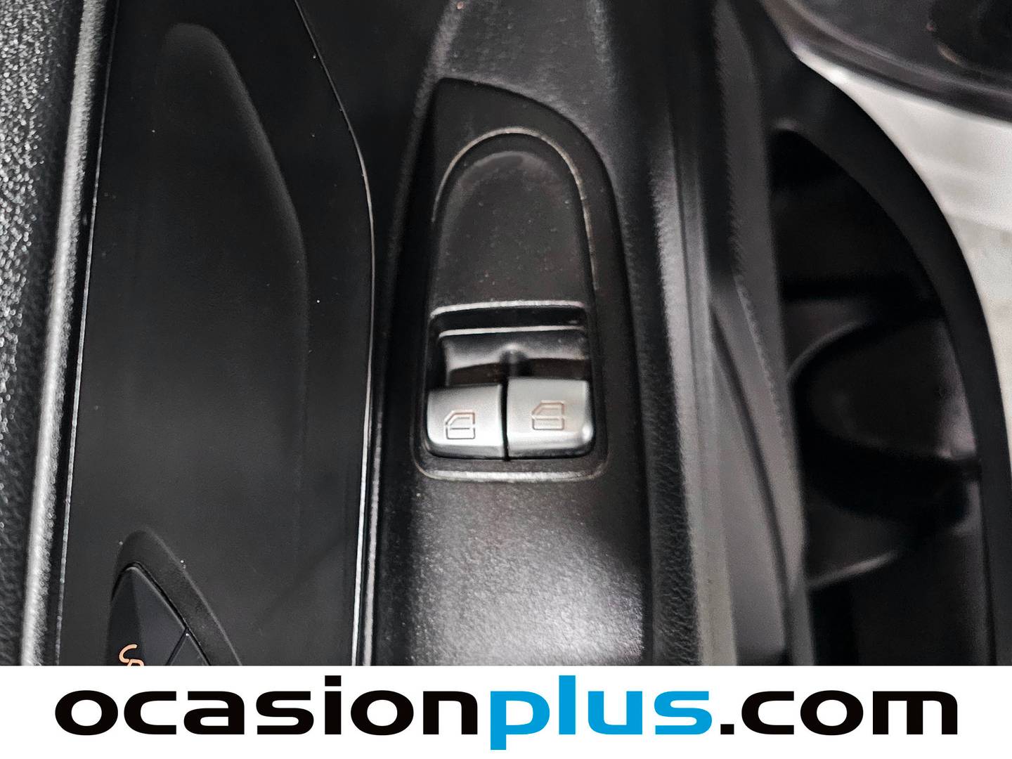 Mercedes Vito Mercedes-Benz Vito 114 CDI Tourer Pro Larga AT (136 CV) 9 Plazas al mejor precio