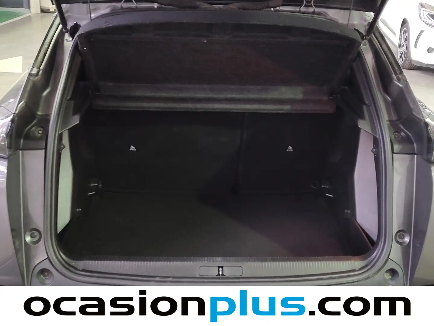 Foto Peugeot 2008 Peugeot 2008 PureTech 130 S&S Allure Pack (130 CV)