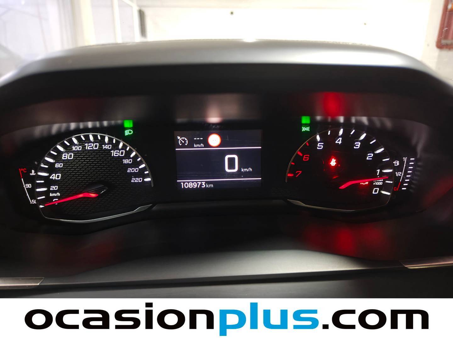 Peugeot 2008 Peugeot 2008 Puretech 100 S&S Active Pack (100 CV) de segunda mano