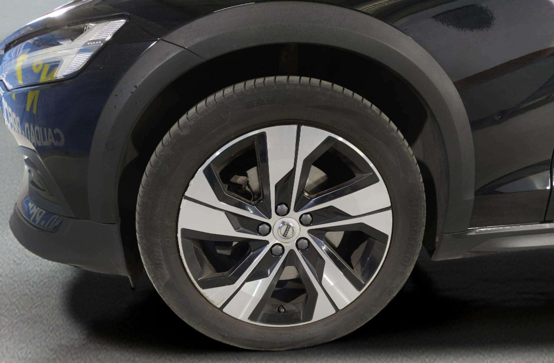Volvo V60 B4 D Cross Country Core AWD - foto 38