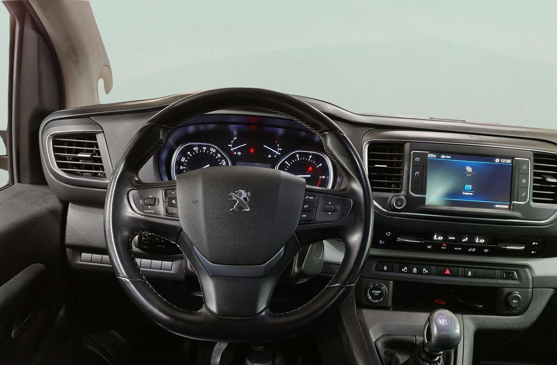 Peugeot Traveller Business VIP Long BlueHDi 7 plazas - foto 27