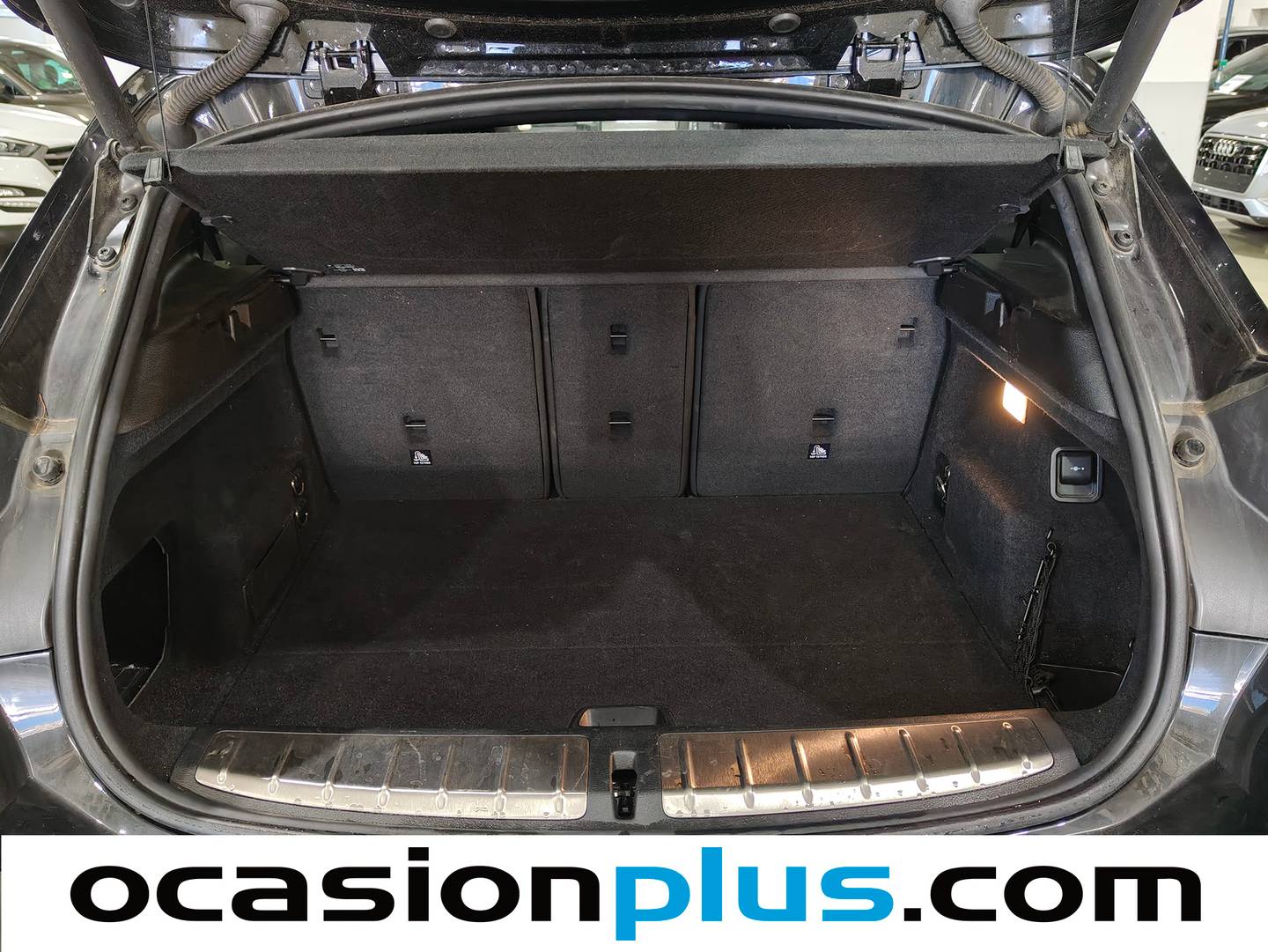 Fotos maletero BMW X2 BMW X2 sDrive18i (136 CV)