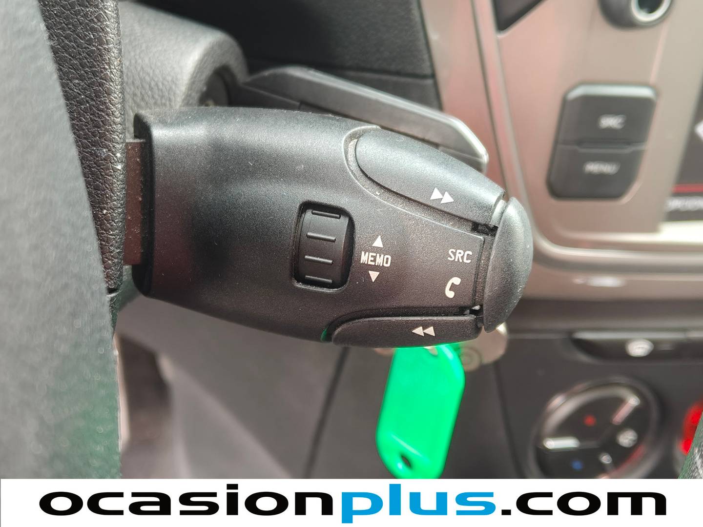 Equipamiento del Citroën C-Elysée Citroen C-Elysee PureTech 82 Shine (82 CV)