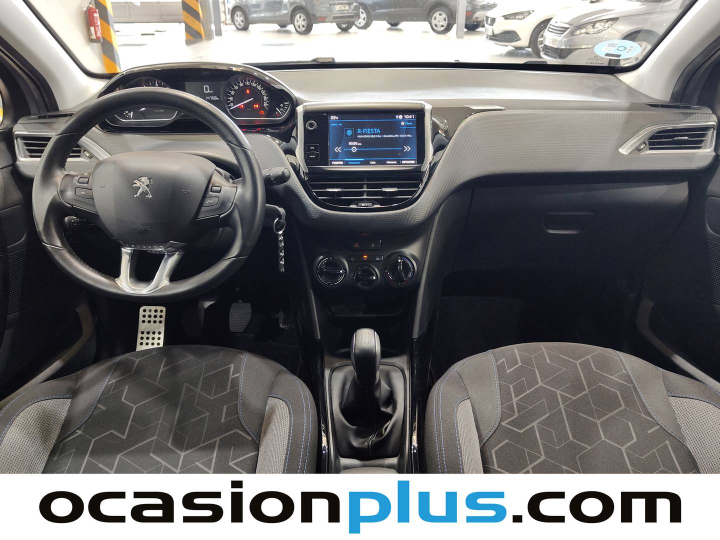 Peugeot 2008 Peugeot 2008 BlueHDi 100 Signature (100 CV) de ocasión