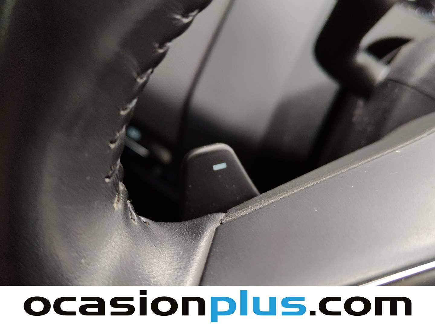 Foto Jaguar E-Pace Jaguar E-PACE 2.0P R-Dynamic 4WD Auto  (200 CV)