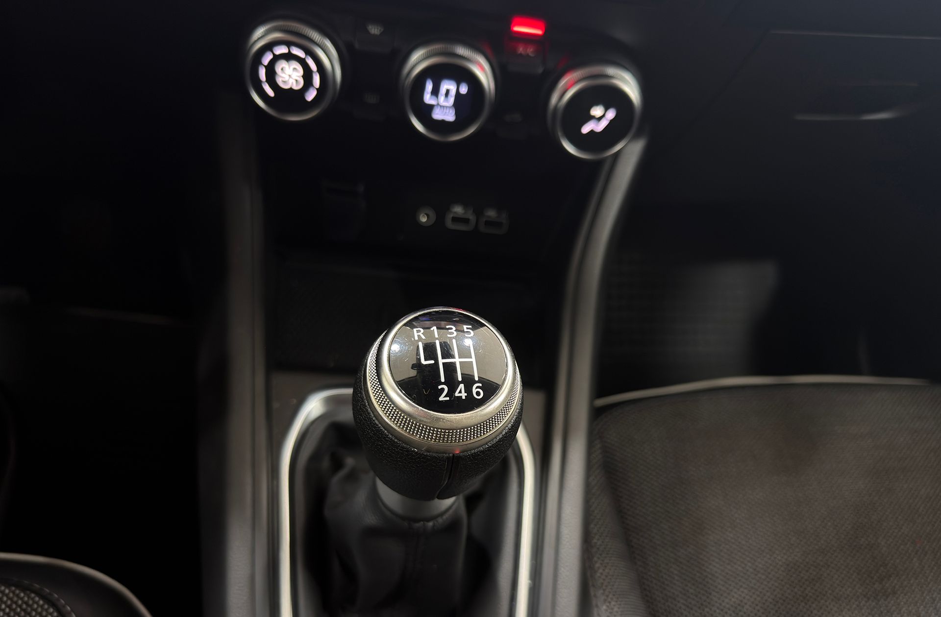 Renault Captur Techno TCe - foto 5