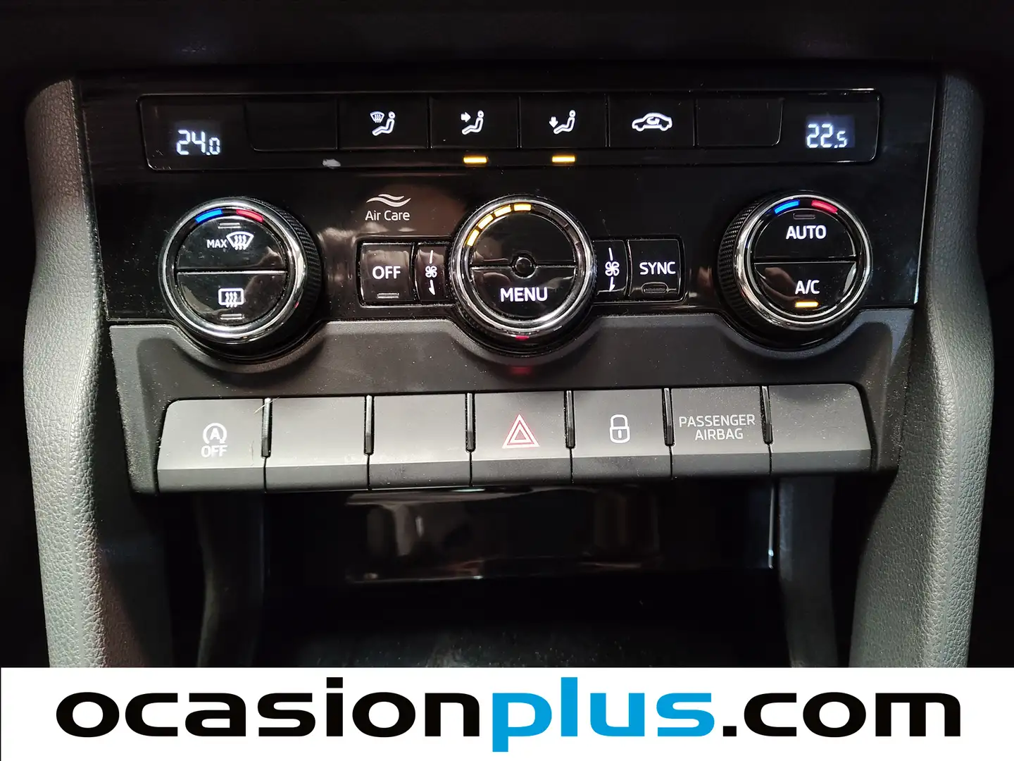 Foto Skoda Karoq Skoda Karoq 1.0 TSI Like  (115 CV)