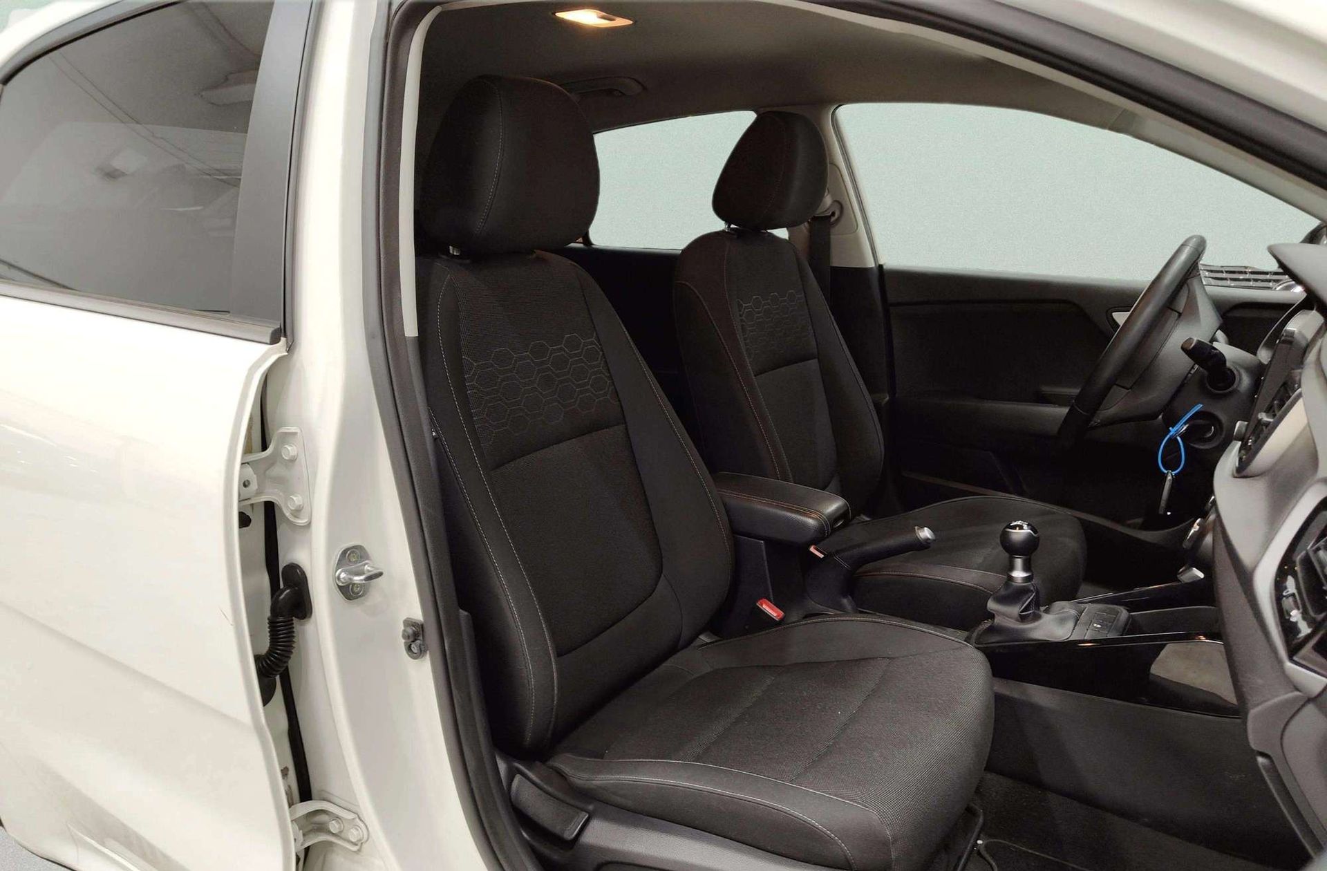 Kia Rio 1.2 Cvvt Tech - foto 18