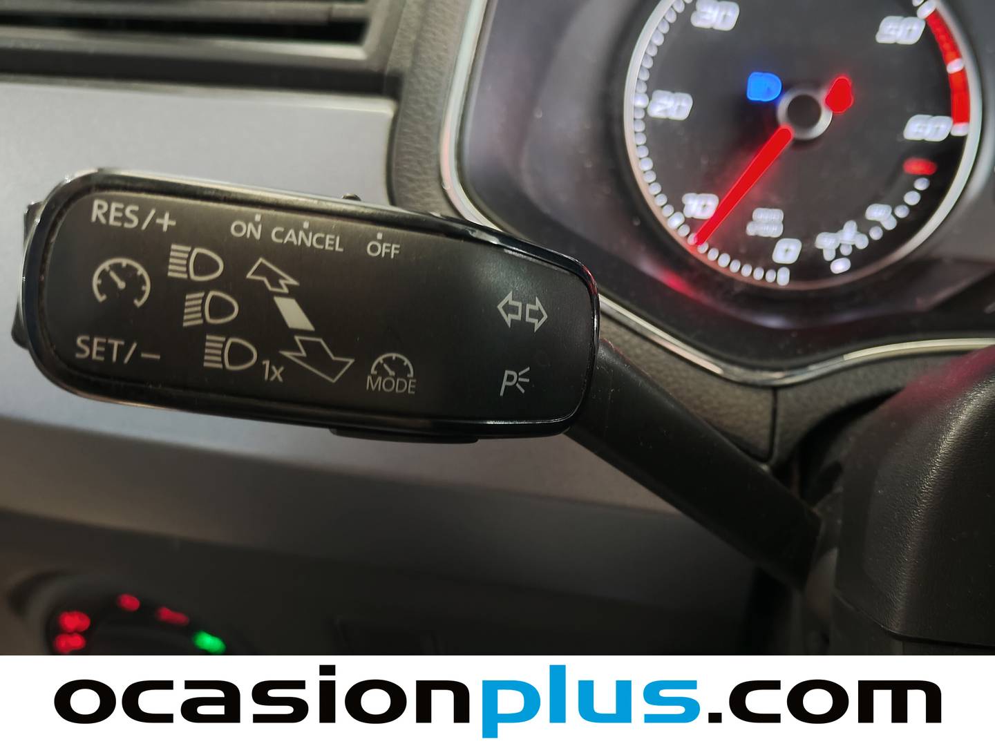 Foto Seat Arona SEAT Arona 1.6 TDI Ecomotive S&S Style (95 CV)