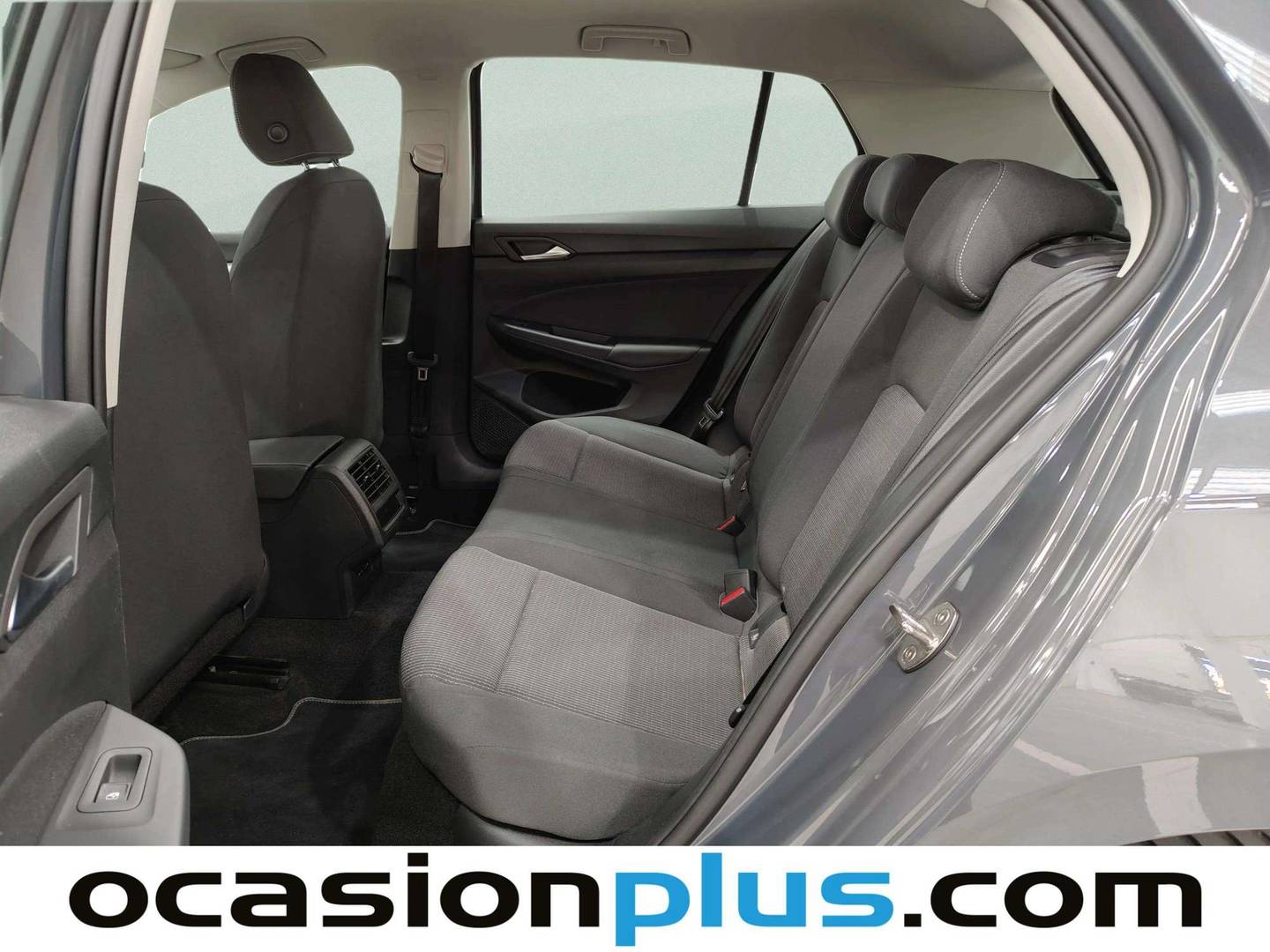 Foto asientos traseros Volkswagen Golf Volkswagen Golf 1.5 eTSI (116 CV) DSG