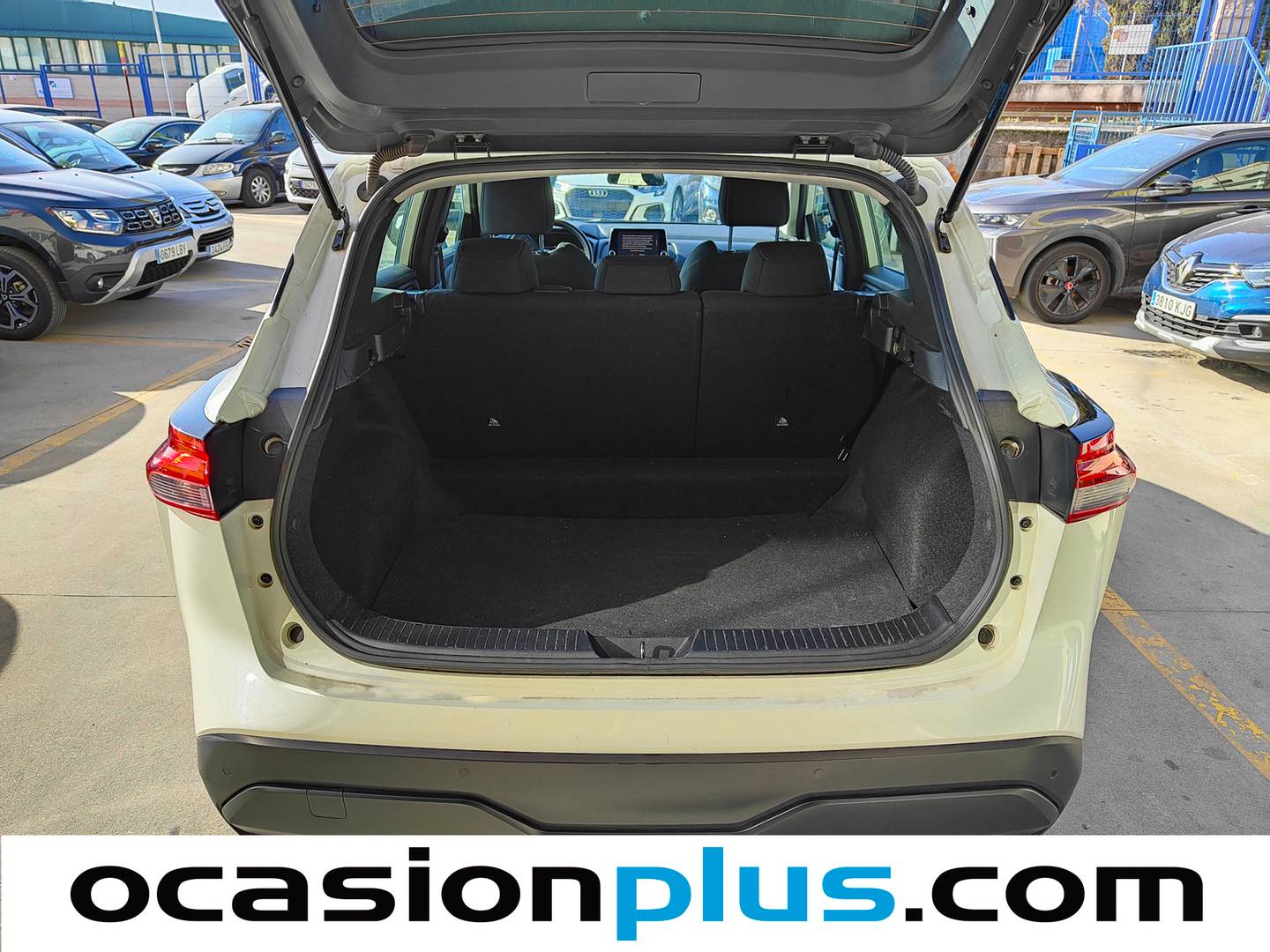 Fotos maletero Nissan QASHQAI Nissan Qashqai E-POWER N-Connecta Auto (190 CV)