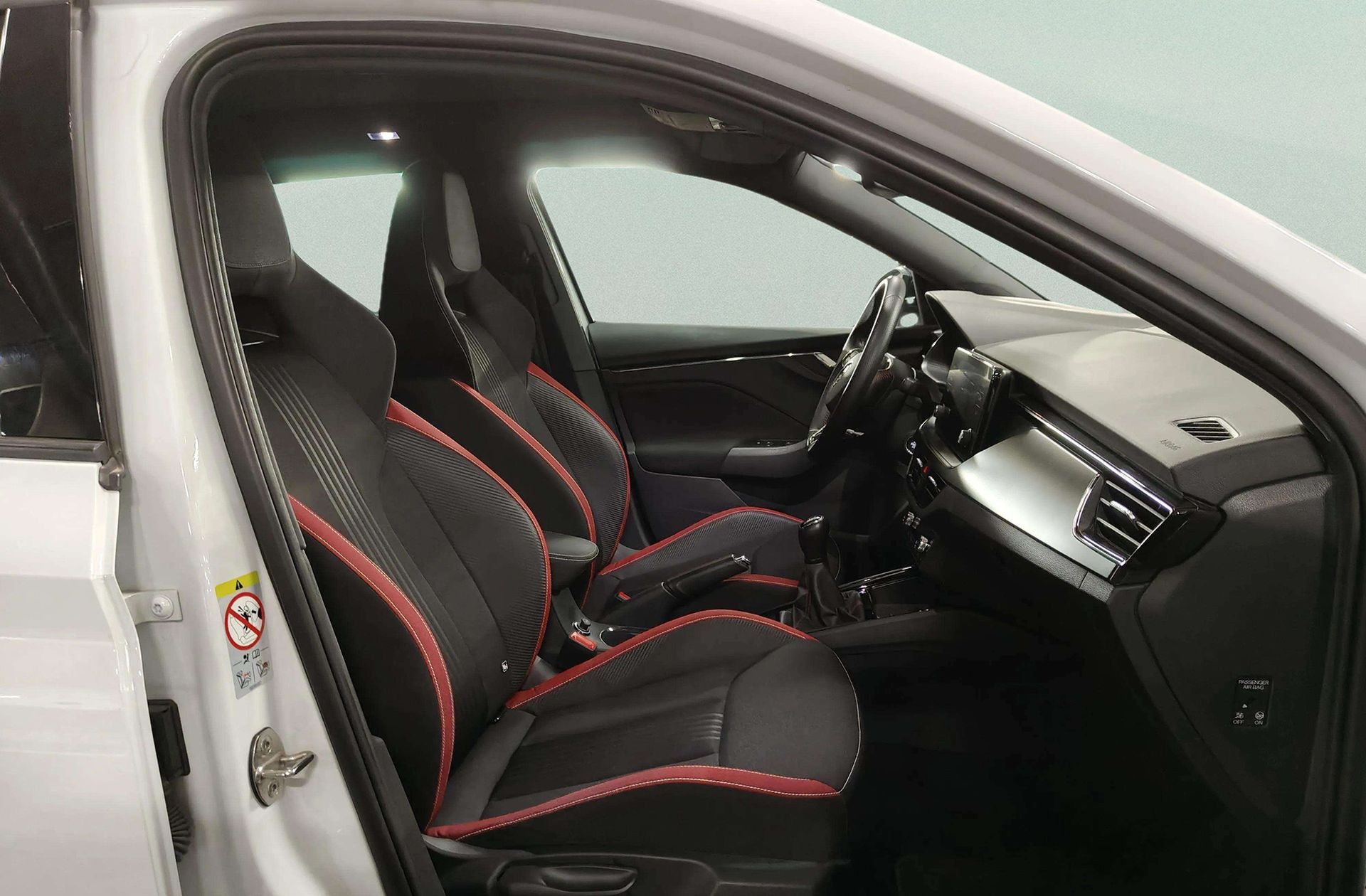 Škoda Scala 1.5 TSI Montecarlo - foto 22