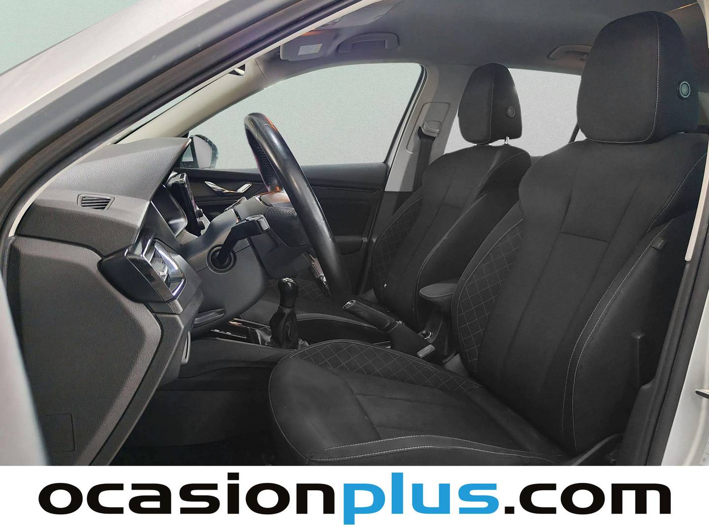 Foto asientos delanteros Skoda Kamiq Skoda Kamiq 1.0 TSI Ambition (110 CV)