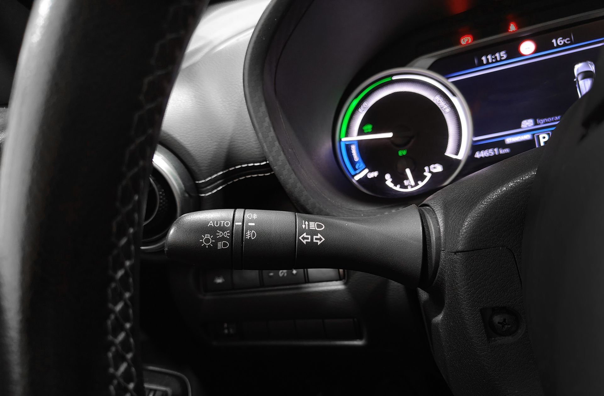 Nissan Juke Hybrid N-Design Black - foto 25