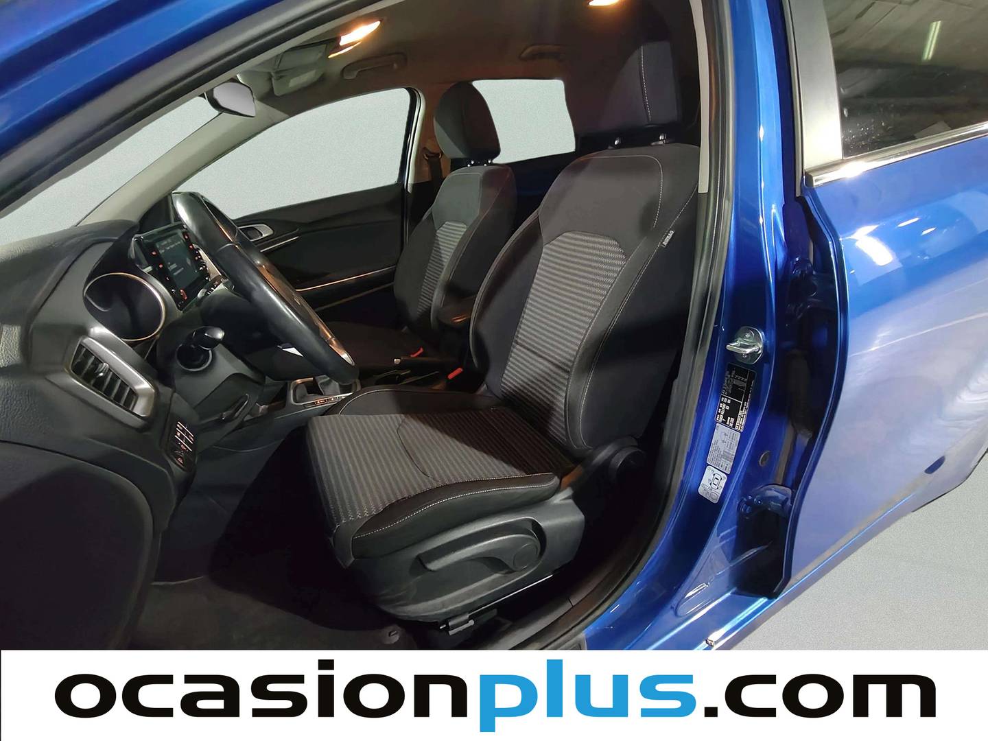 Foto asientos delanteros KIA Ceed KIA Ceed 1.0 T-GDI Drive (100 CV)