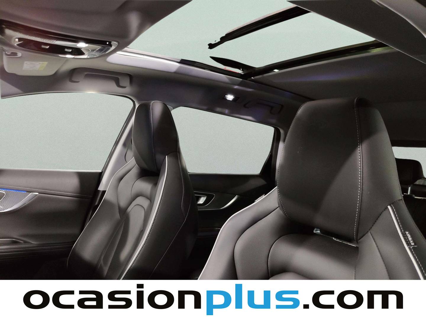 Extras y acabados del EBRO S700 EBRO S700 1.6 TGDI Luxury 7 DCT (147 CV)