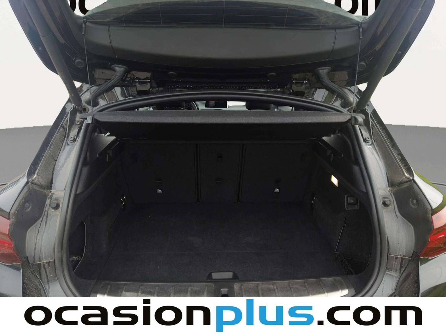 Fotos maletero BMW X2 BMW X2 sDrive18i (140 CV)