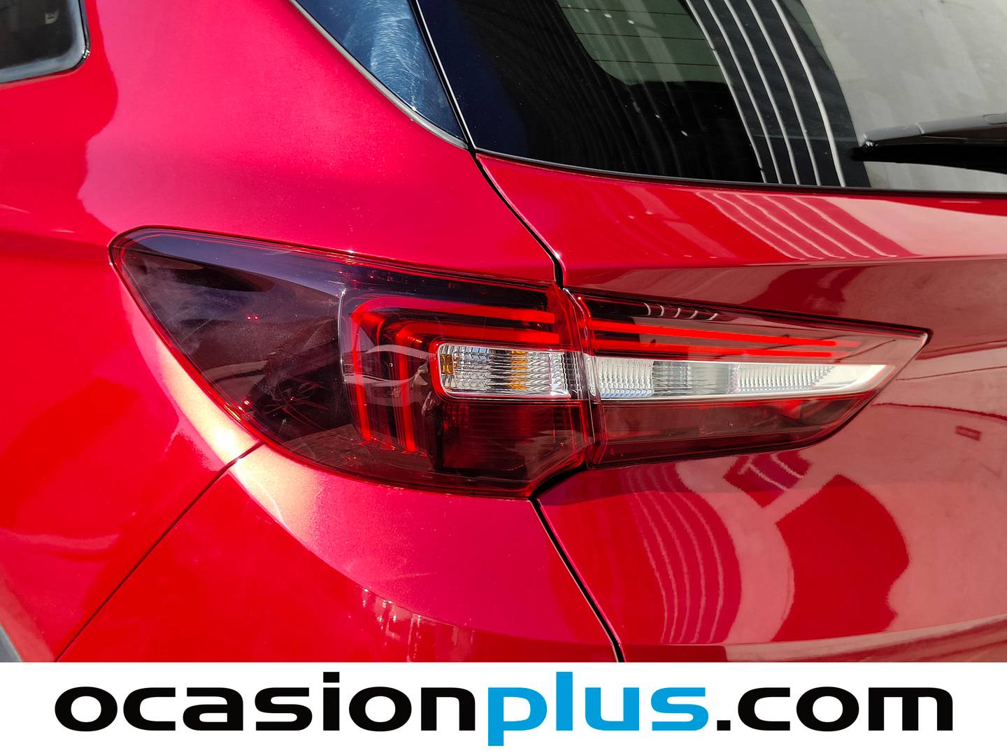 Acabados Opel Grandland X Opel Grandland X 1.2 Turbo S&S Design Line Auto (130 CV)