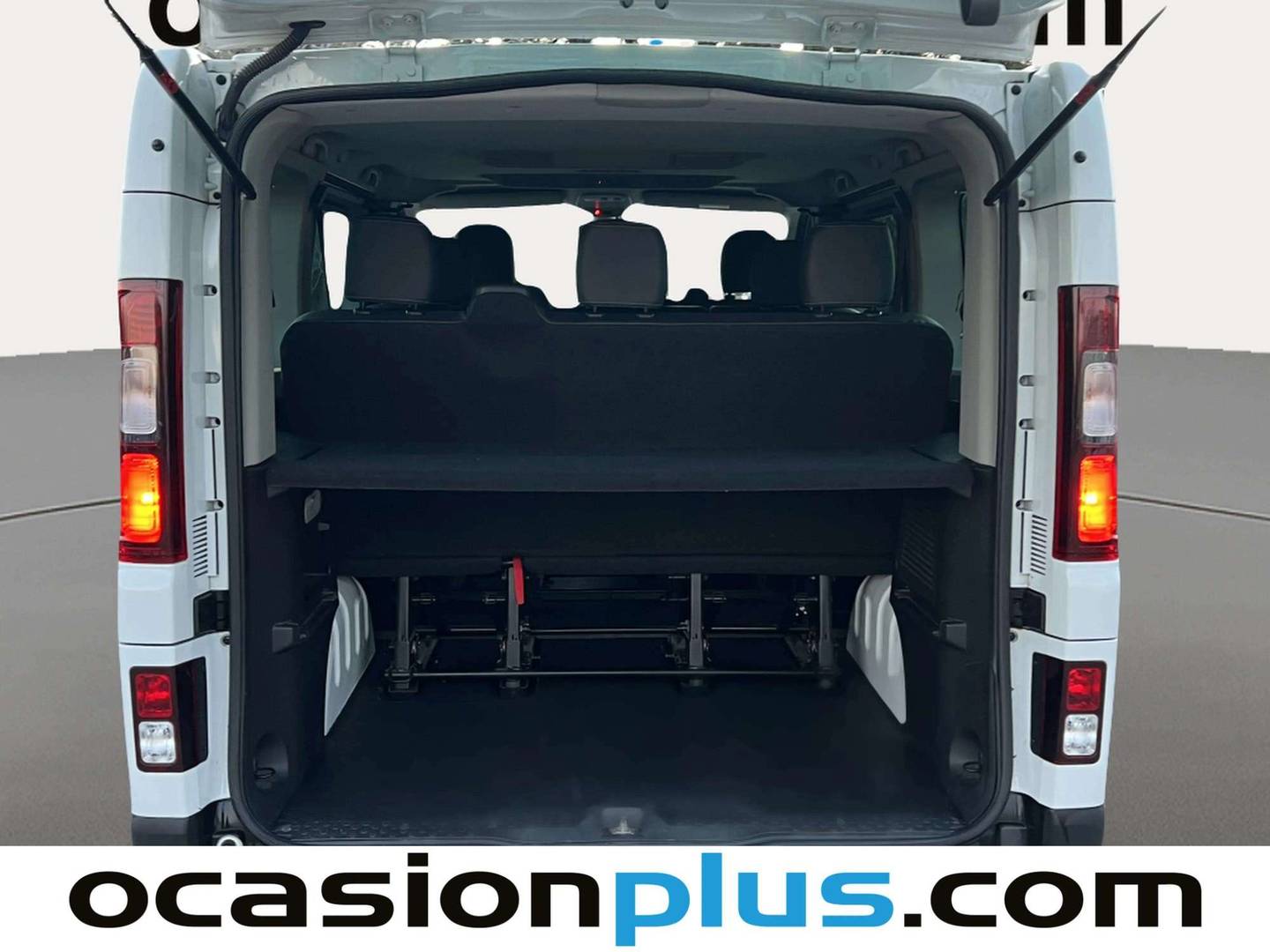 Foto Renault Trafic Renault Trafic Combi 9 Energy dCi (120 CV) siete plazas